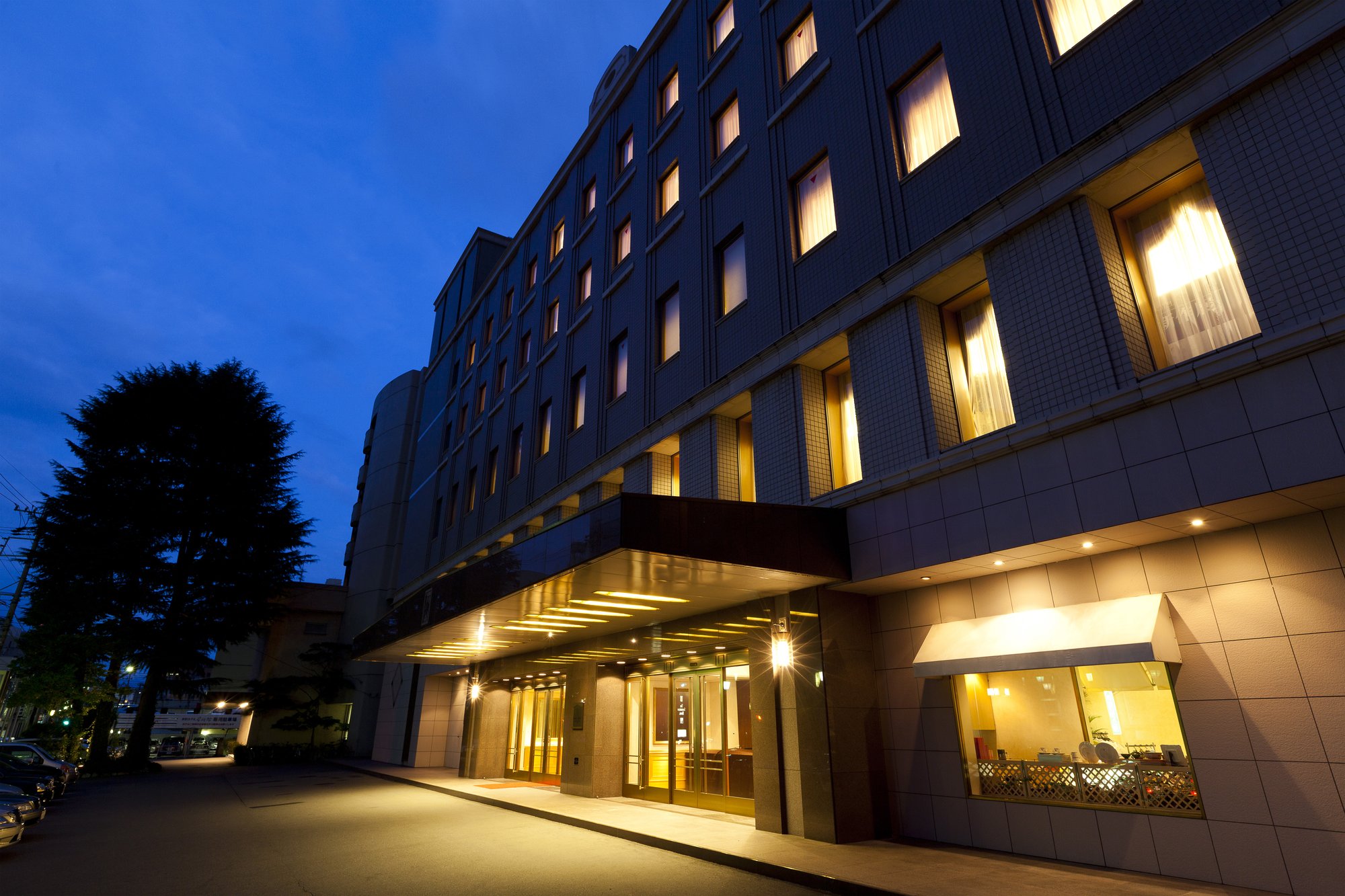 THE SAIHOKUKAN HOTEL (Nagano Hotel Saihokukan)