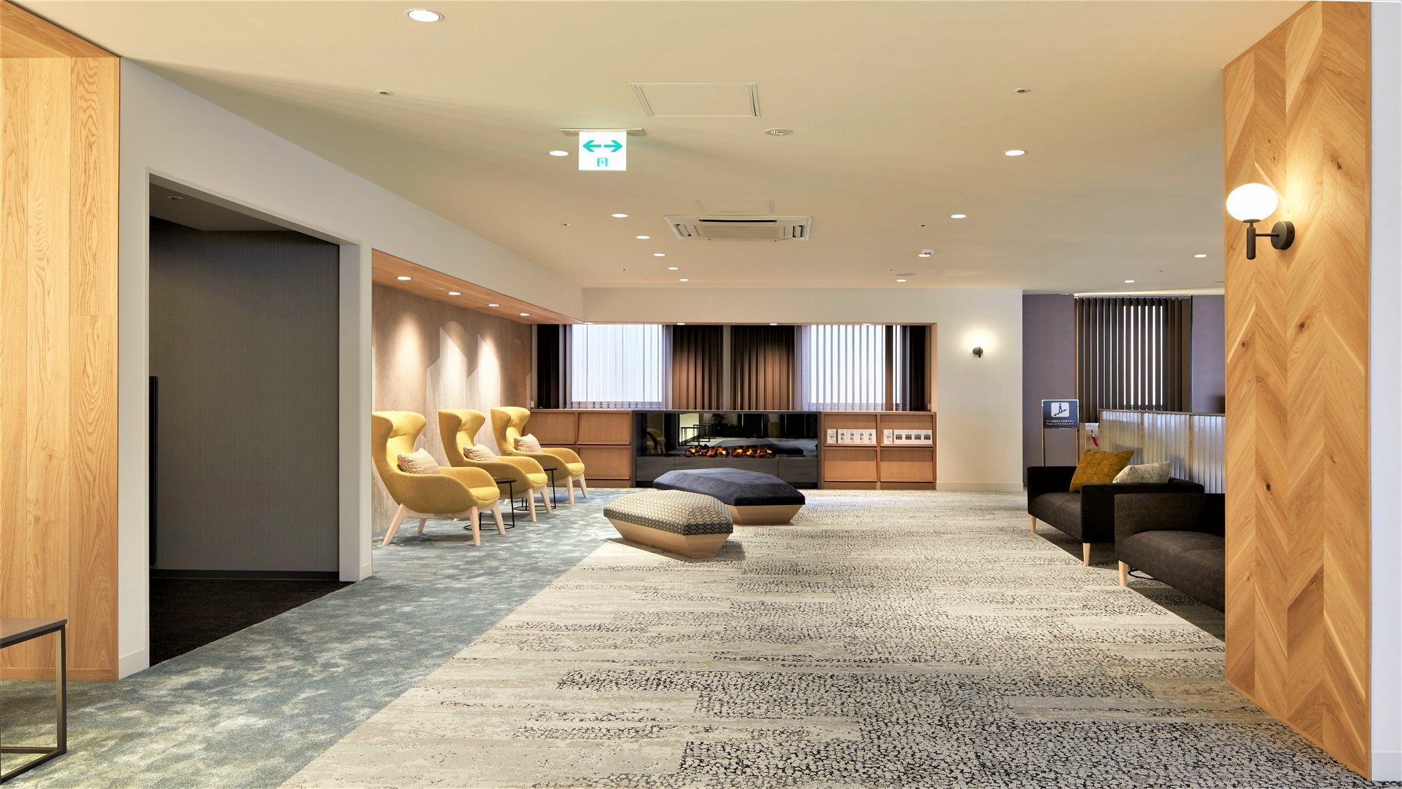 🏢 Lobby